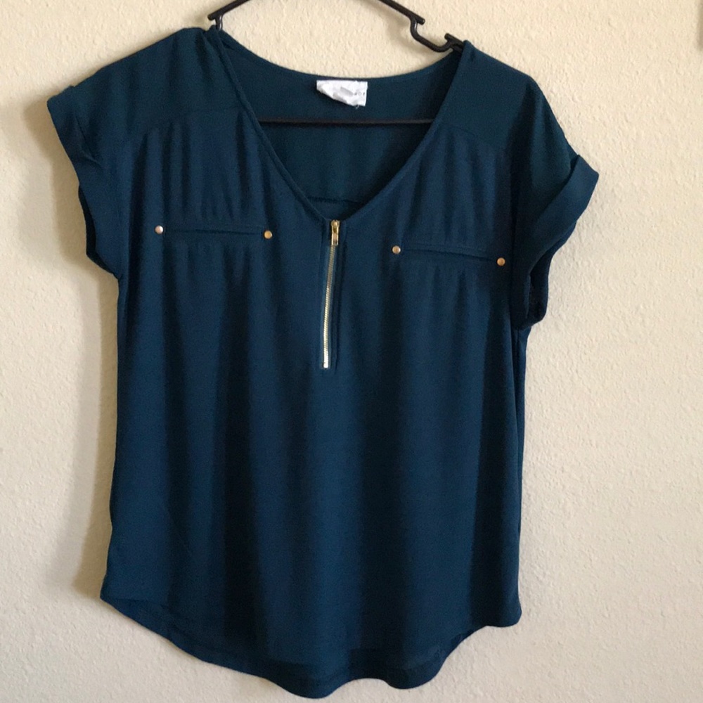 Brand new shirt never worn
